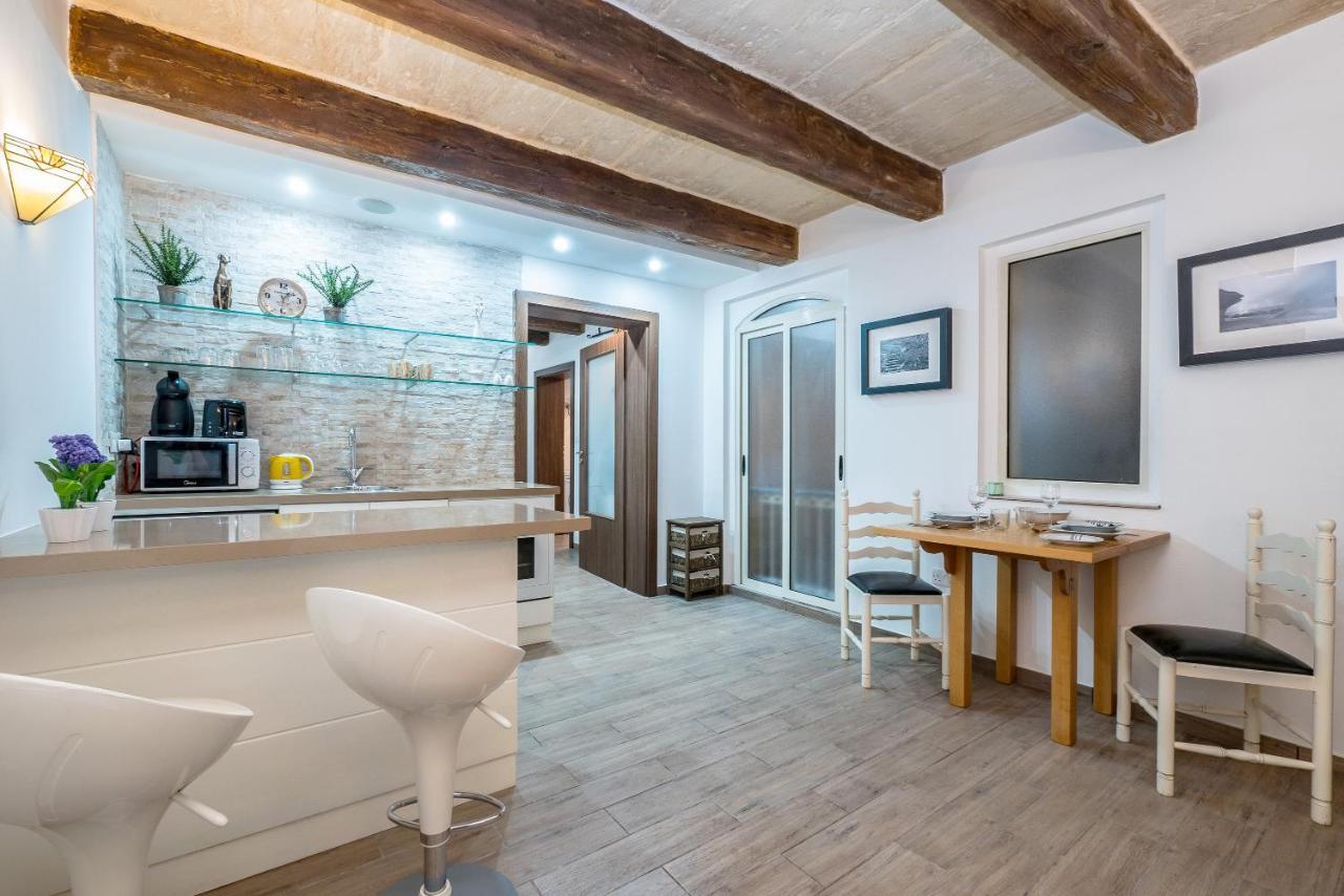 Valletta Main Street Apartment Deluxe 外观 照片