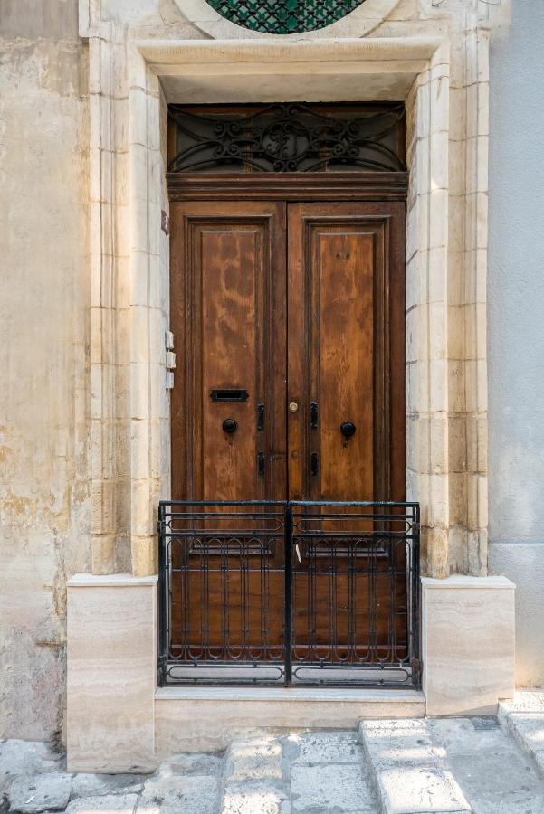 Valletta Main Street Apartment Deluxe 外观 照片